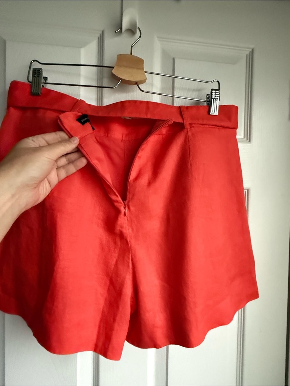 Banana Republic Belted Pleated Linen Meridian Shorts Red/Orange 12 Petite - Picture 8 of 11